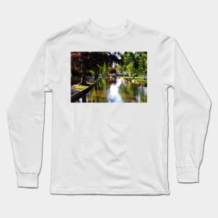 Bourton on the Water Cotswolds England UK Long Sleeve T-Shirt